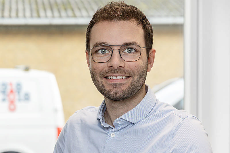 Alexander Eli Bach